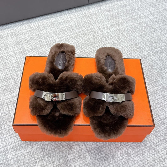 HM 25s H Shaped Slipper with Buckle Dark Brown Shearling 462194