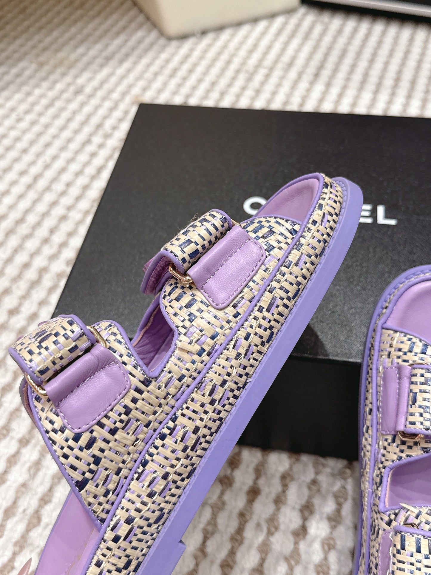 CC 26s Sandals Purple Beige Leather Raffia 632395