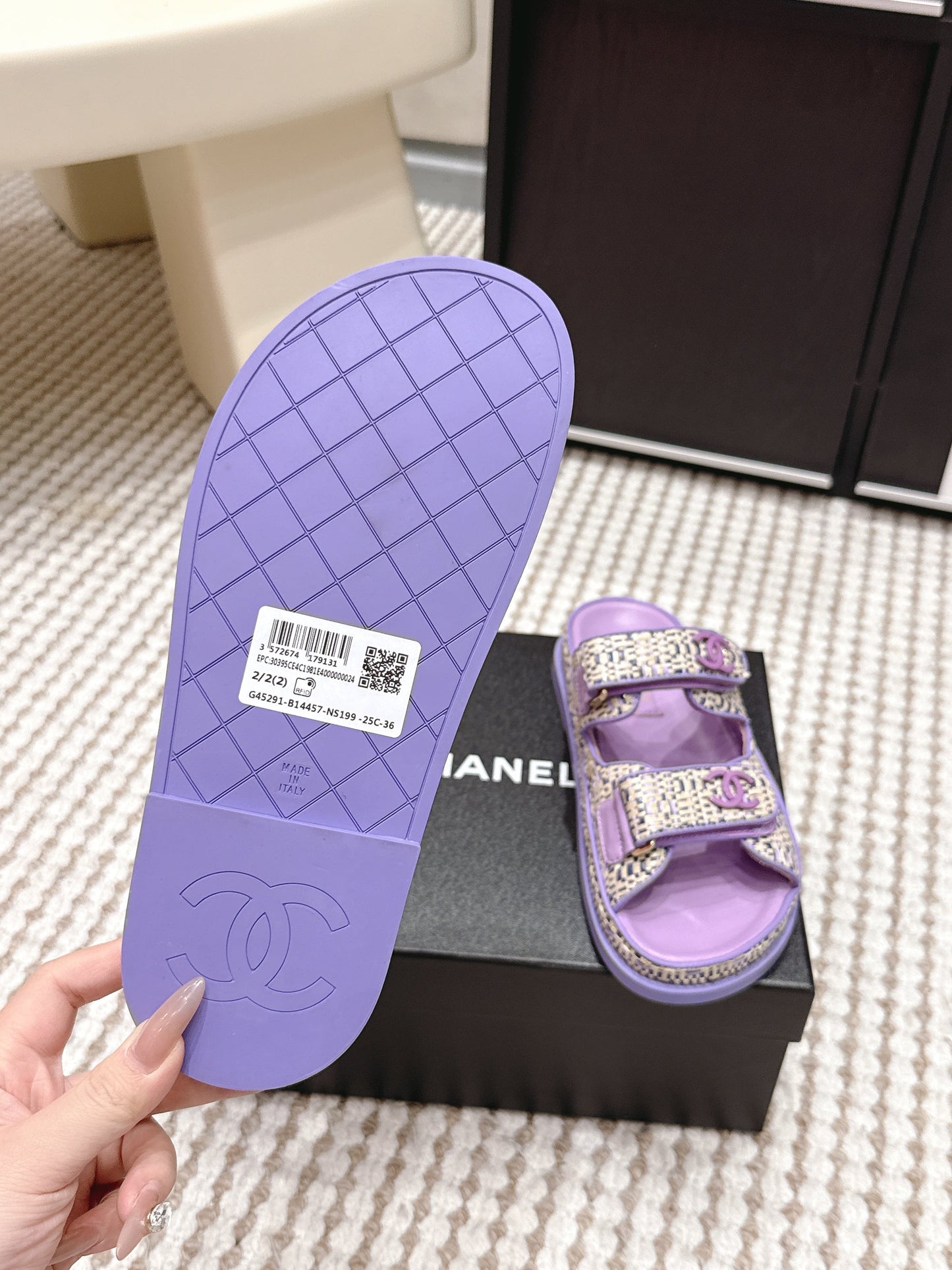 CC 26s Sandals Purple Beige Leather Raffia 632395