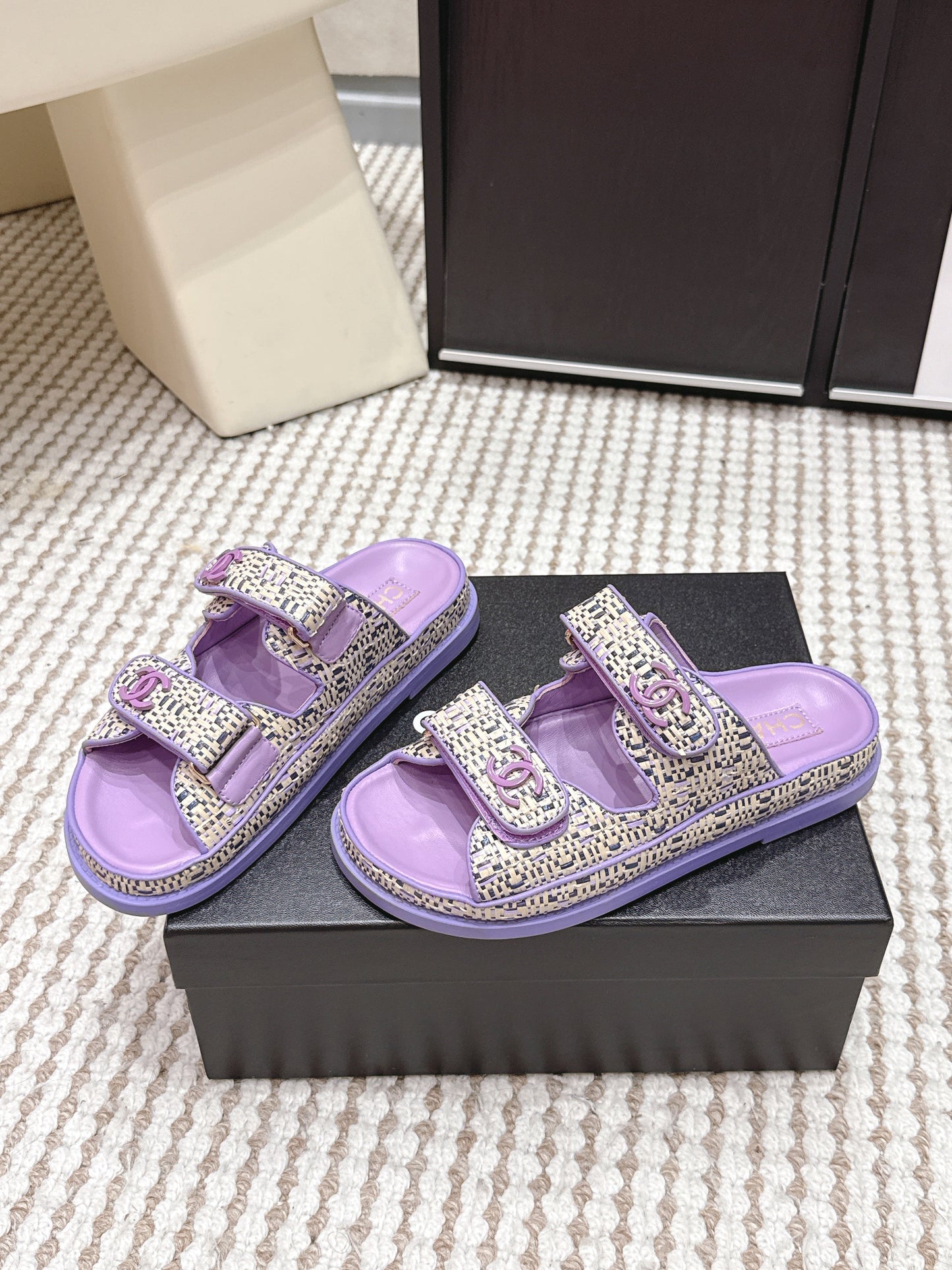 CC 26s Sandals Purple Beige Leather Raffia 632395