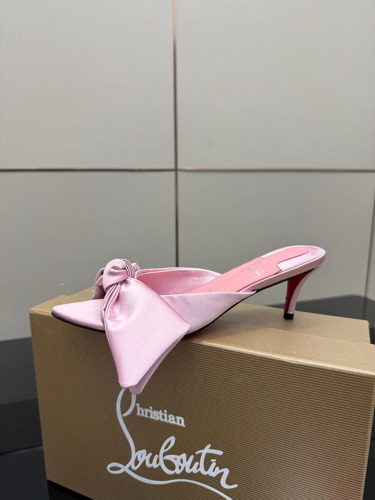 Christian Louboutin 2026 Mulazee Bow-Detail Slide Sandals 60mm Satin 791575