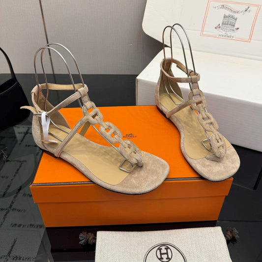 HM Milos Sandal Khahi Suede 829166