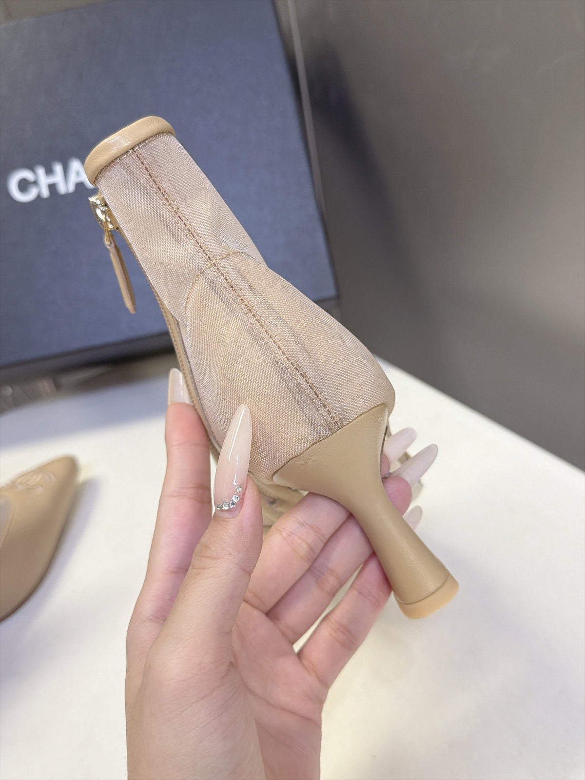 CC 26S Pointed Ankle Boots 5cm Beige Mesh Leather 113928