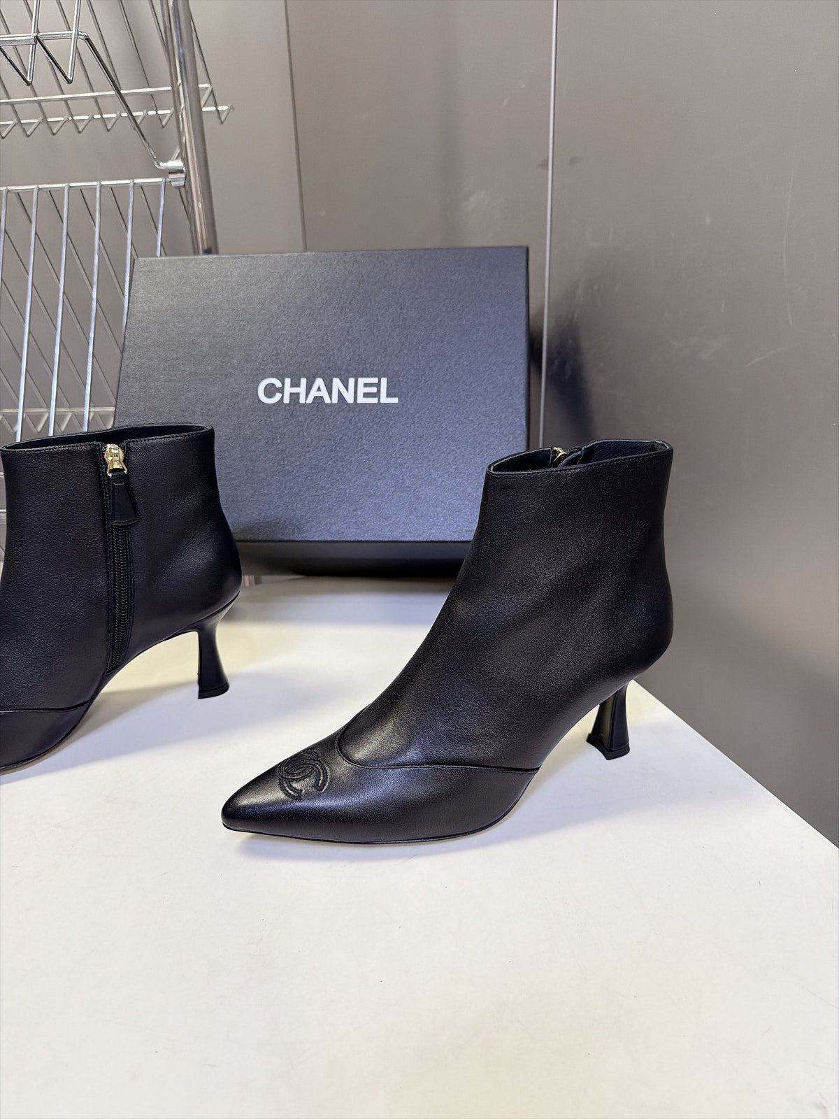 CC 26S Pointed Ankle Boots 5cm Black Smooth Leather 113934