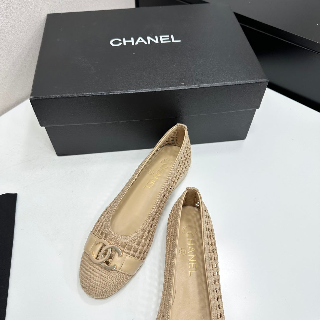 CC 26s Ballet Flat Beige Woven Raffia Mesh 925935