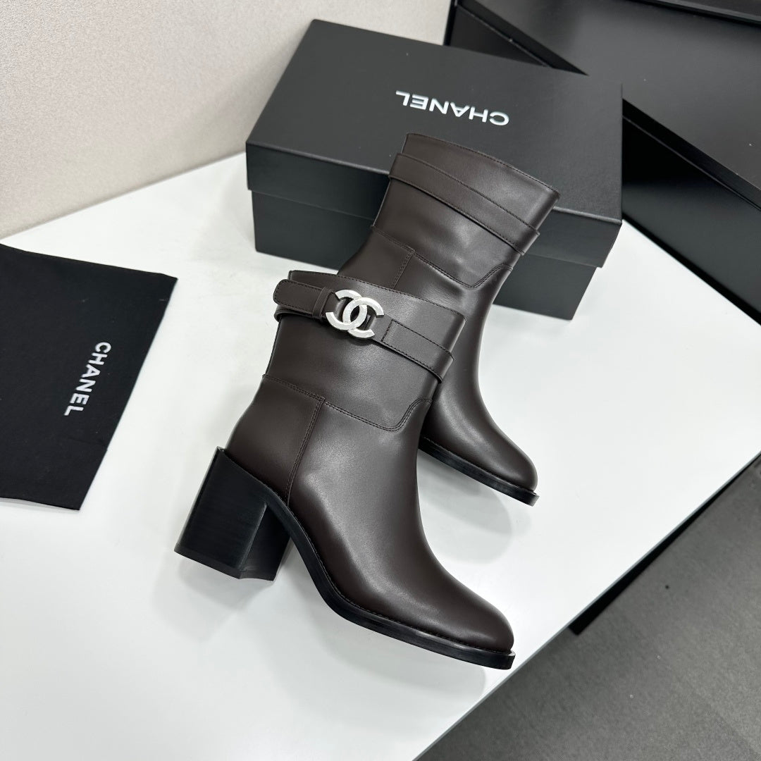 CC FW 2026 Ankle Boot Dark Coffee Cowhide 925669
