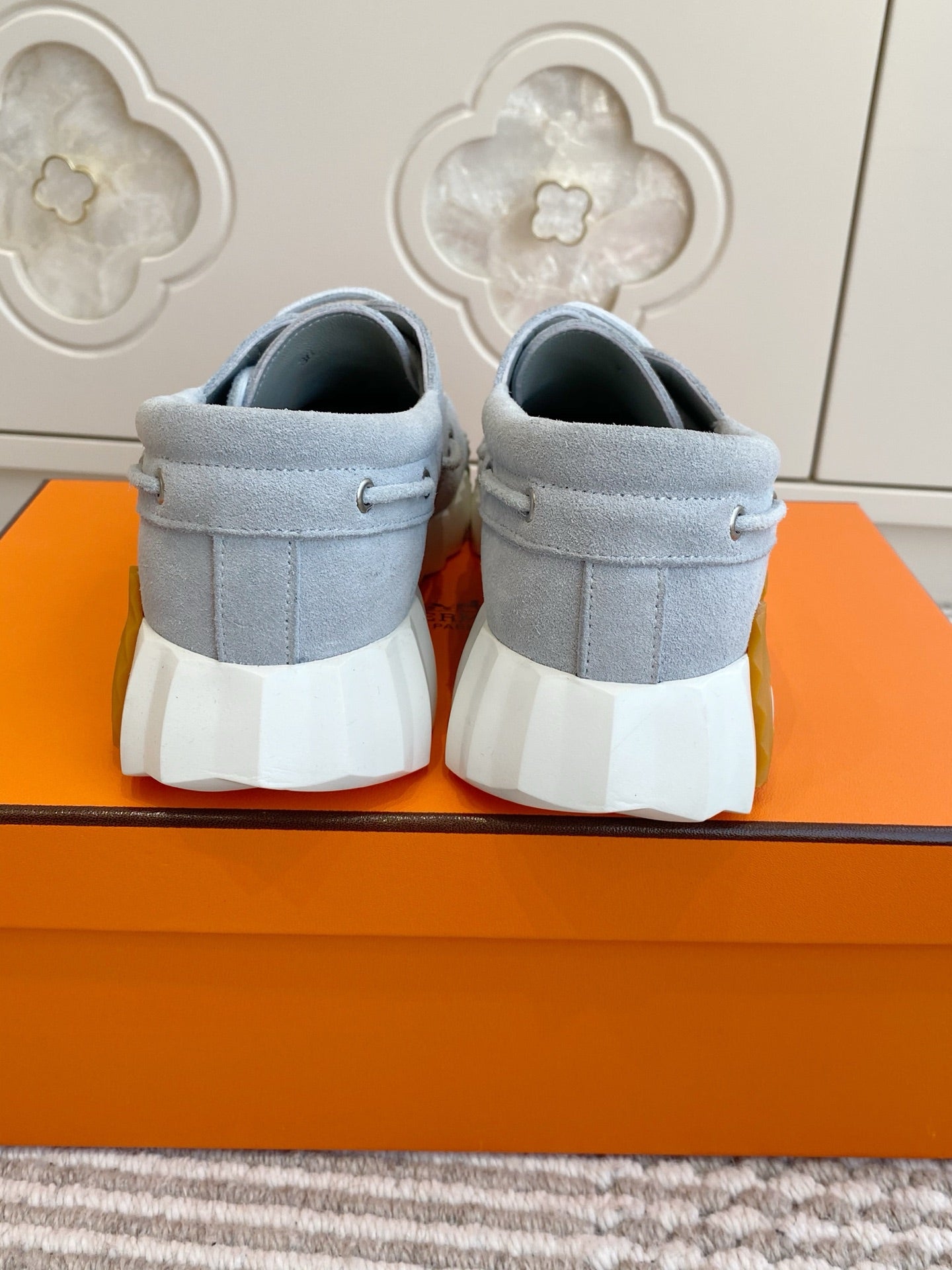 HM Ketch Sneakers Light Grey Suede