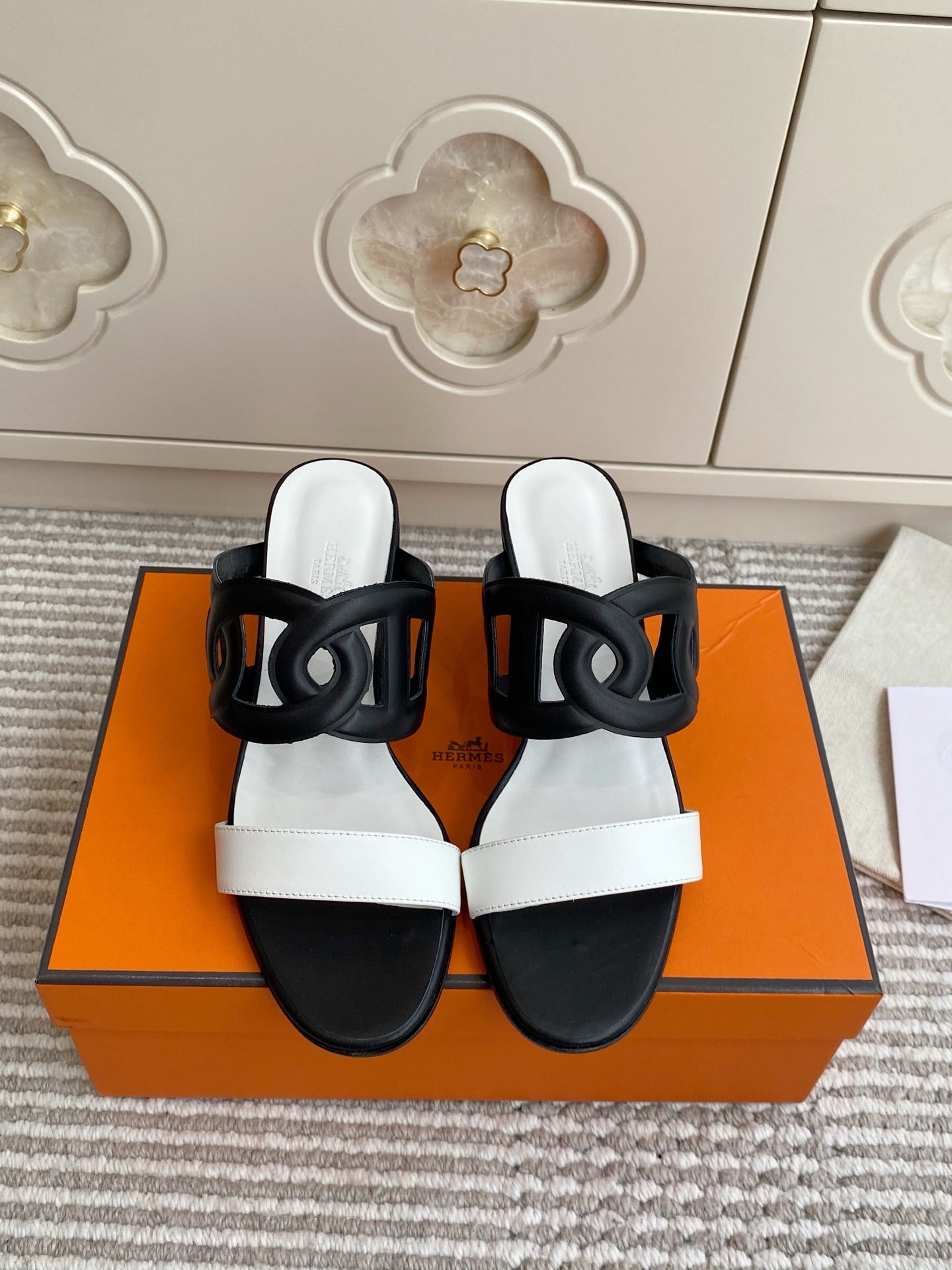 HM Lipari Sandal 7cm Black White Leather 776553