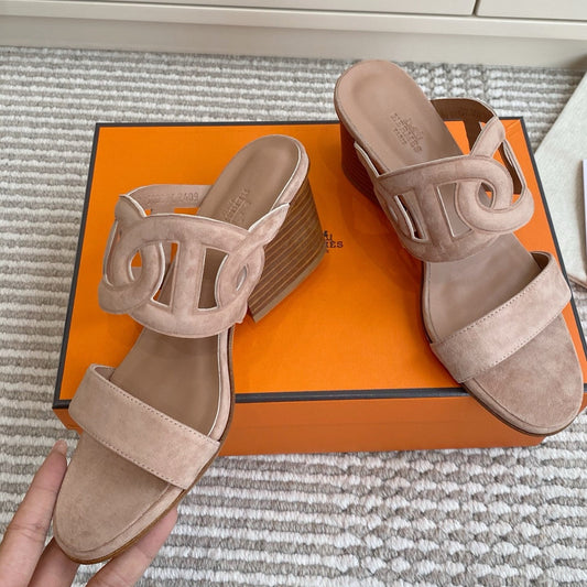 HM Lipari Sandal 7cm Light Khahi Suede 776539