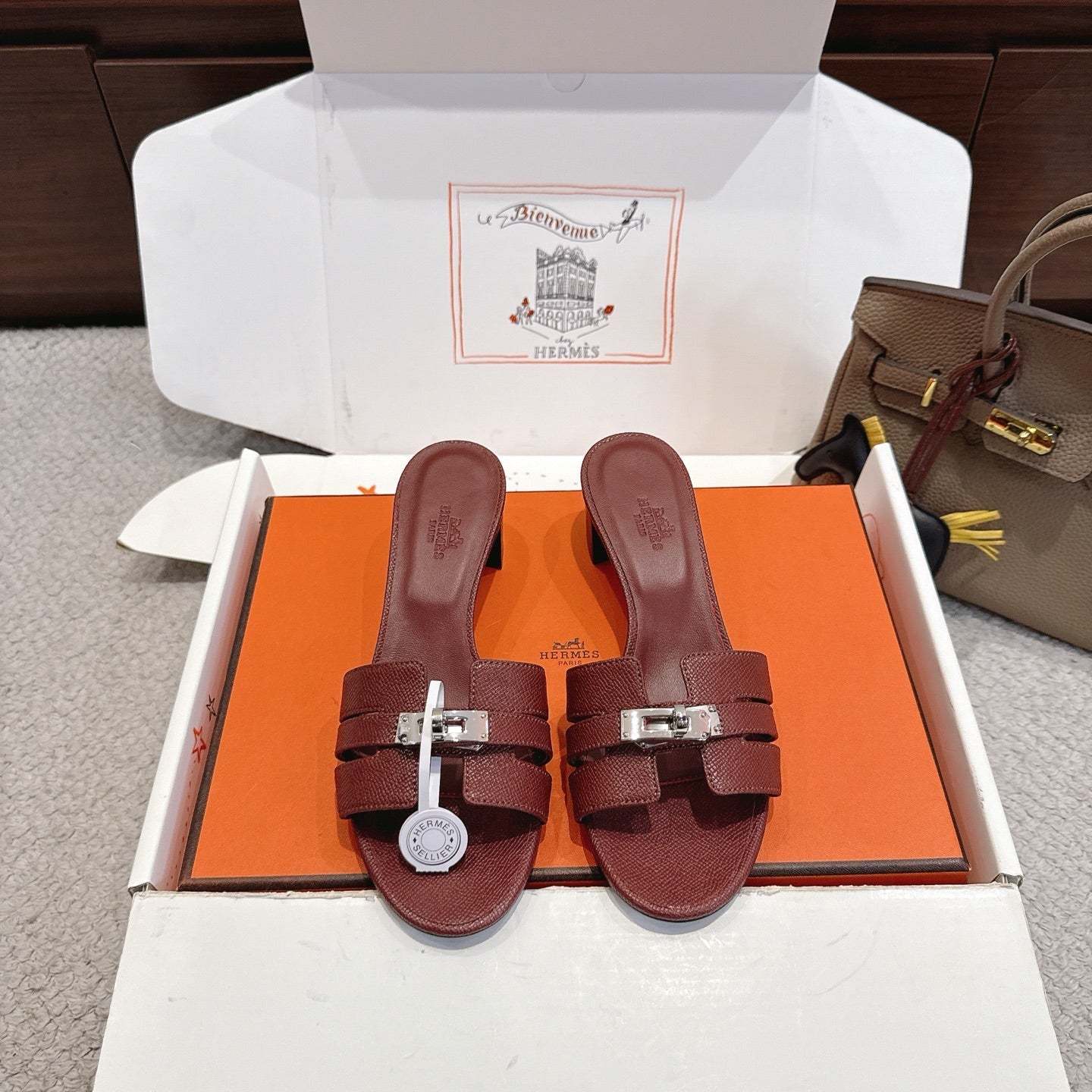 HM Kelly Buckle Sandals 5cm Wine Red Leather 804990