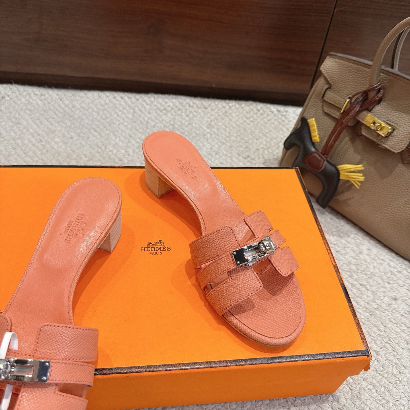 HM Kelly Buckle Sandals 5cm Orange Leather 804997