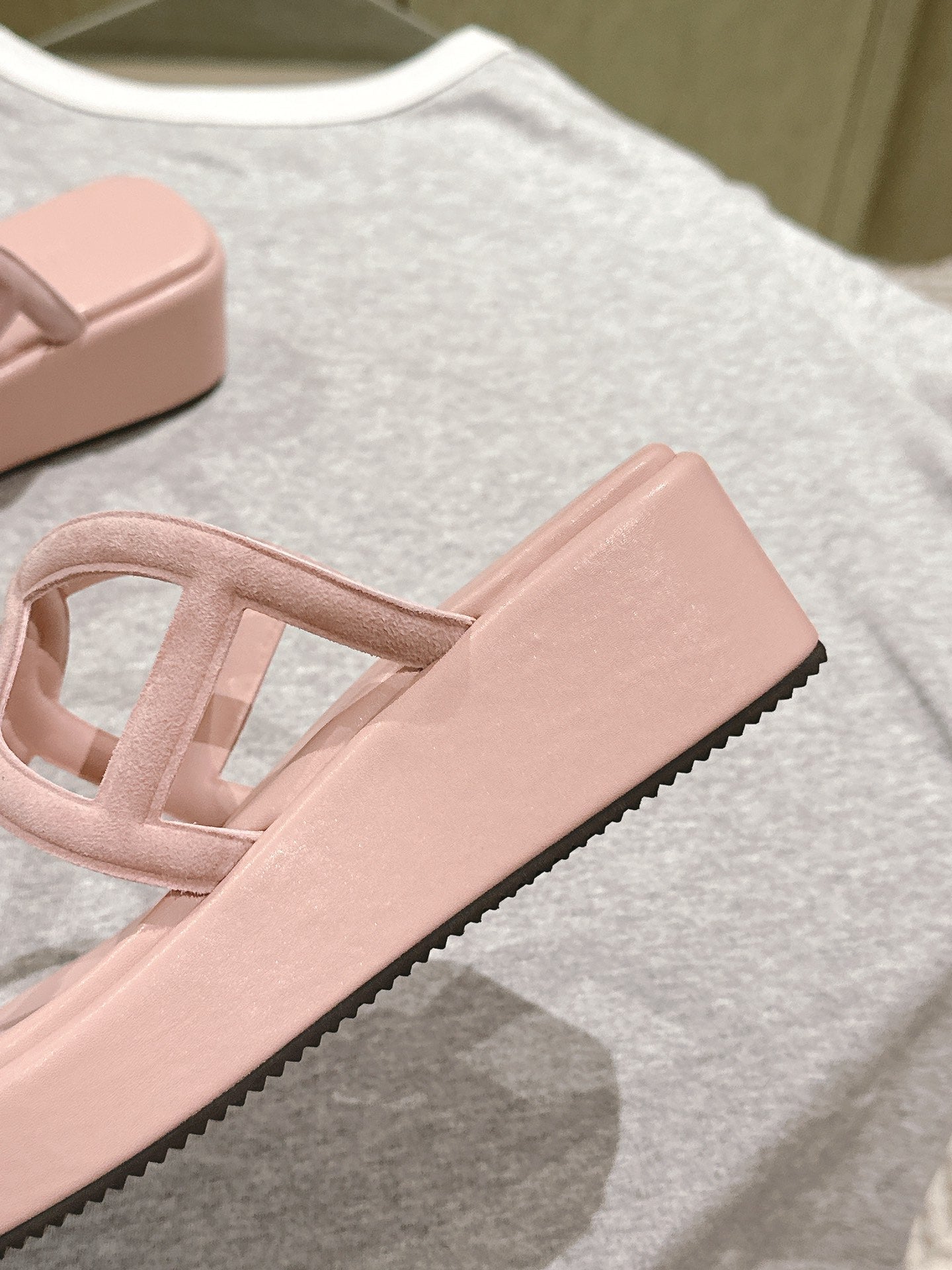 HM  Gipsy  Sandals 50mm Pink Sheepskin 484749