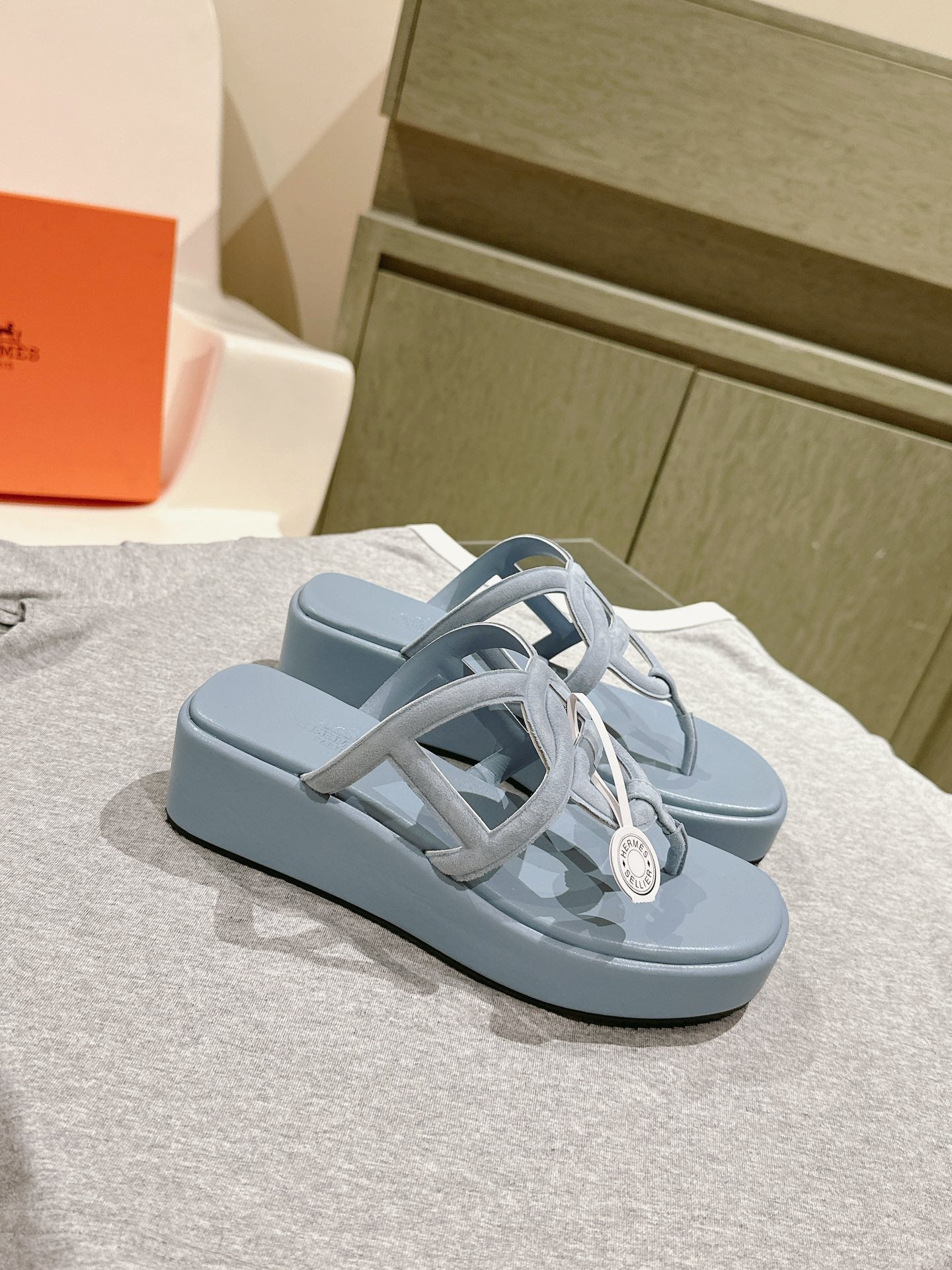 HM  Gipsy  Sandals 50mm Blue Sheepskin 484750