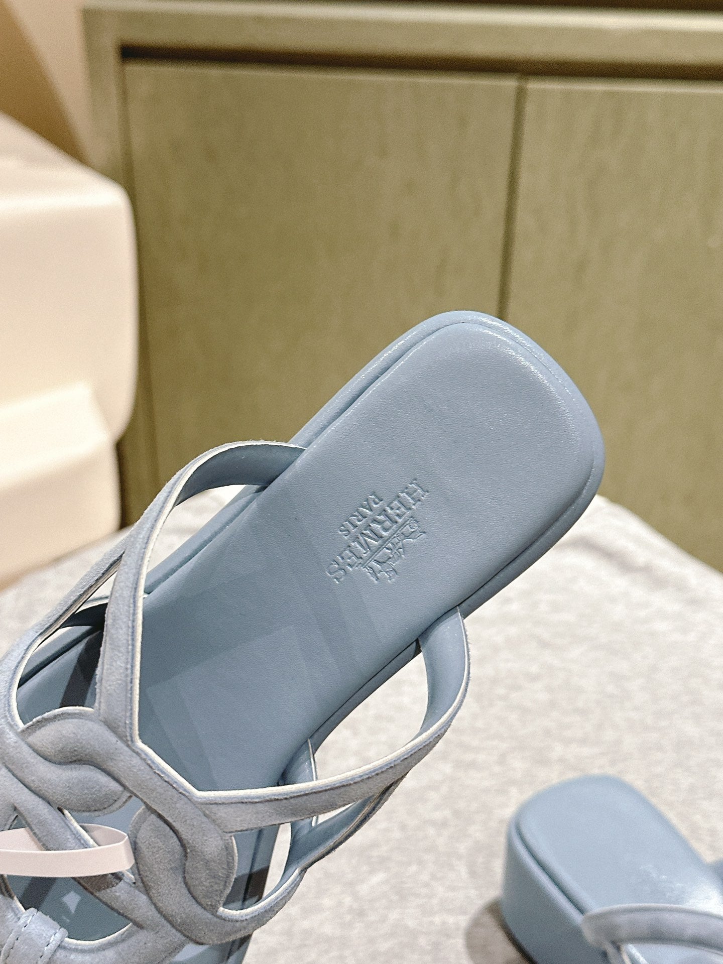 HM  Gipsy  Sandals 50mm Blue Sheepskin 484750