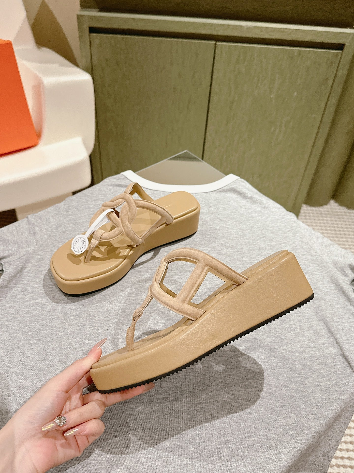 HM  Gipsy  Sandals 50mm Beige  Sheepskin 484751