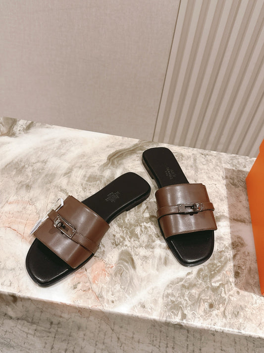 HM 2026 Flat Slippers Black Brown Calfskin 655861