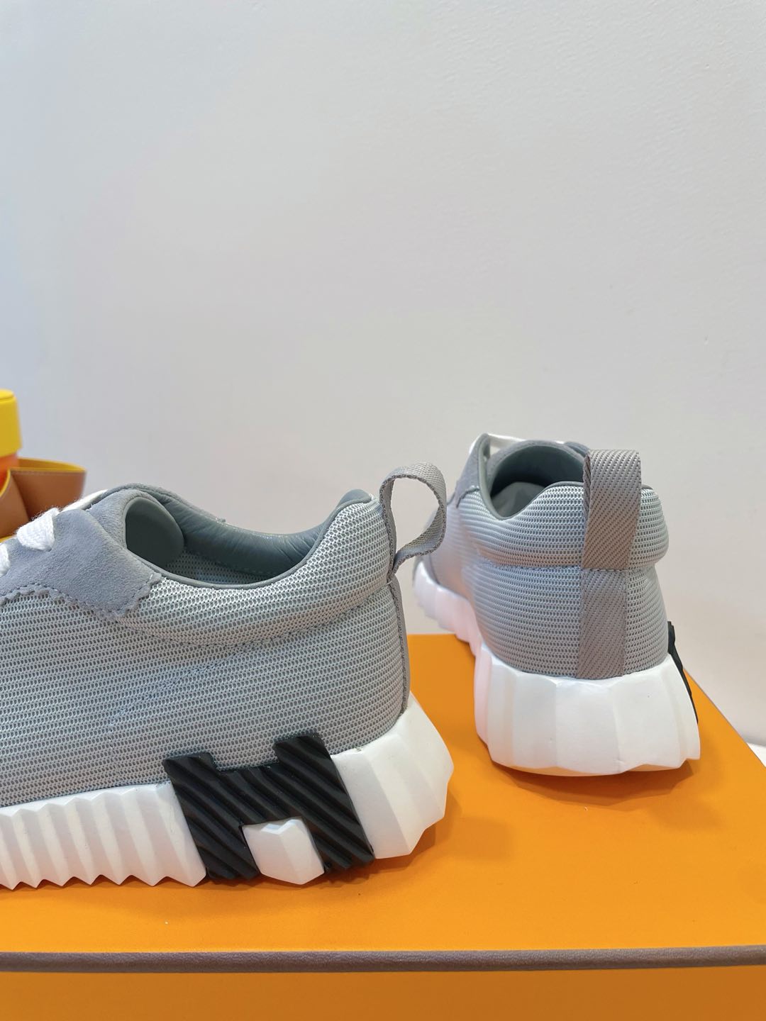 HM Bouncing sneaker Gray Fabric with Suede 212280