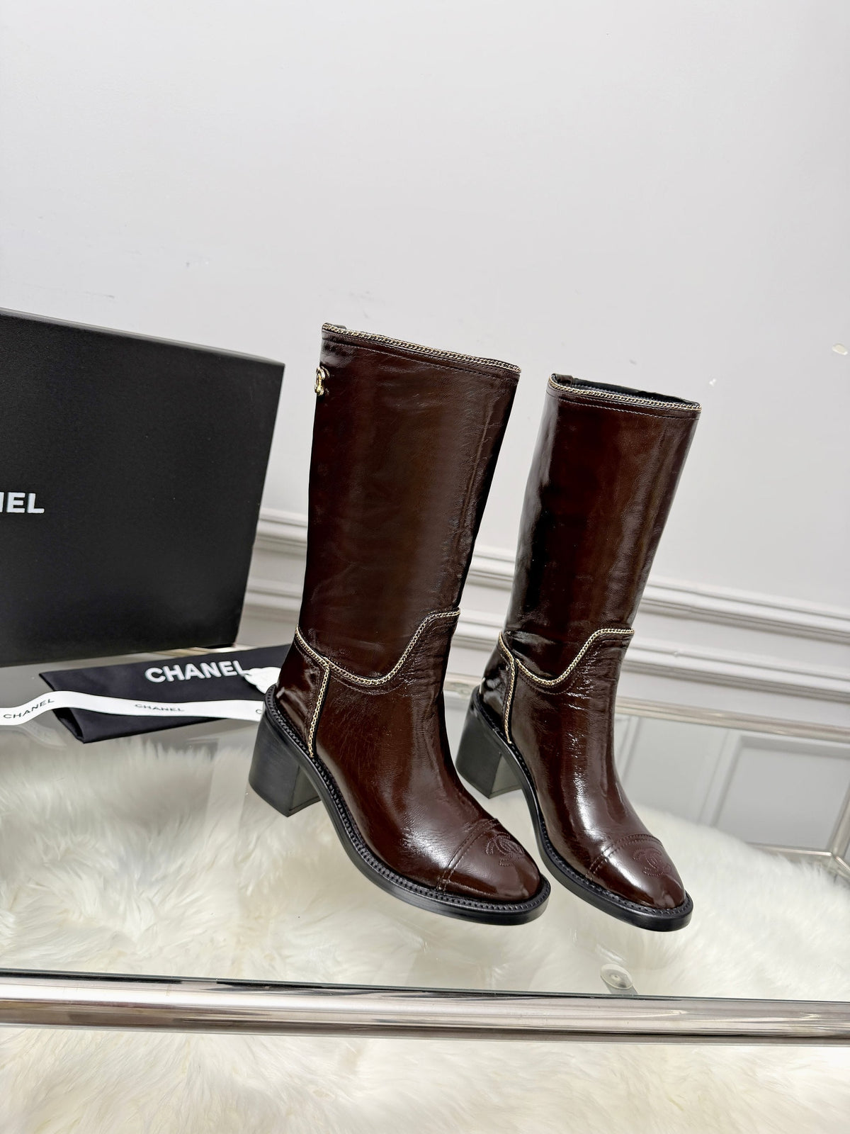 CC 26s Mid-Calf Boots Brown Glossy Leather 101933