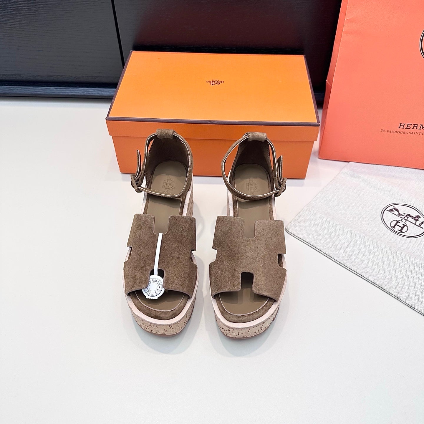HM 26ss Platform Wedge Sandals 70 Taupe Suede 622758