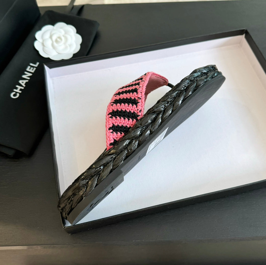 CC 26s Double C Hottest Flip-Flops Black Pink Knit