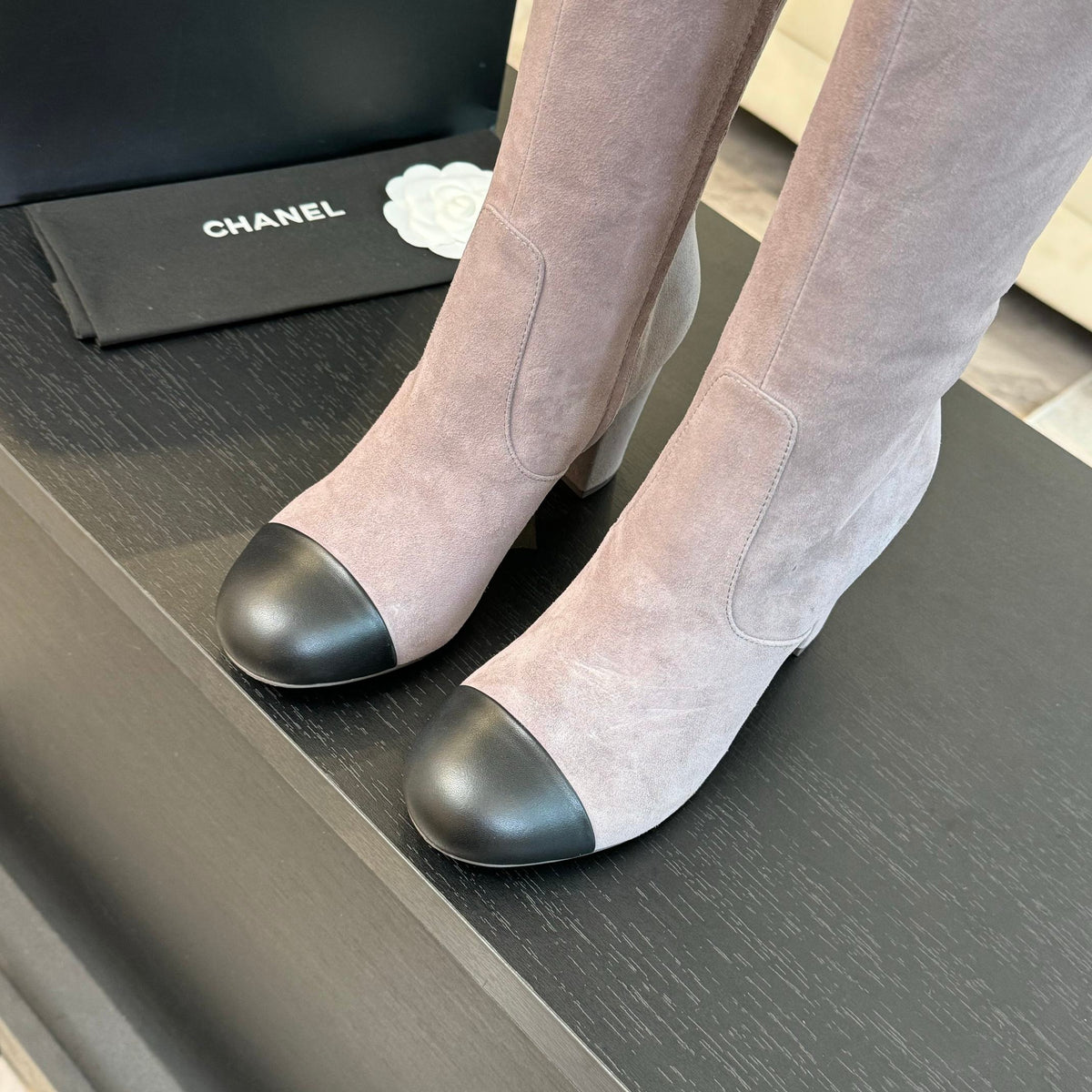 CC 26s Block Heel Long Boot 8cm Light Purple Black Suede Lambskin 957799