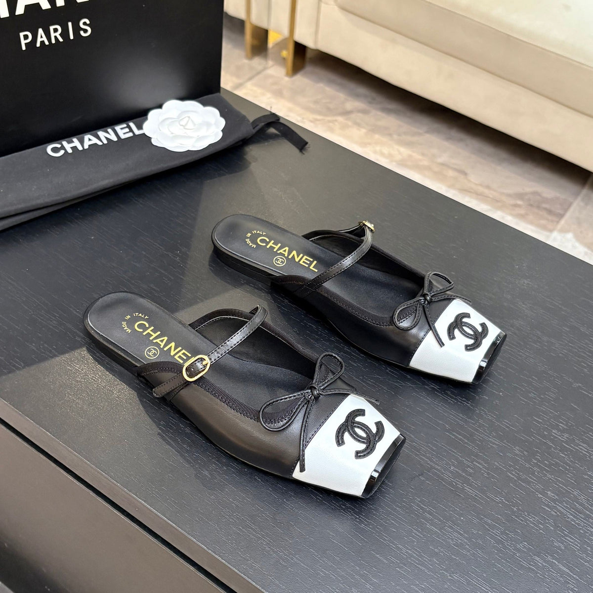 CC 26s Square Head Flat Half Slipper Black Leather 847247
