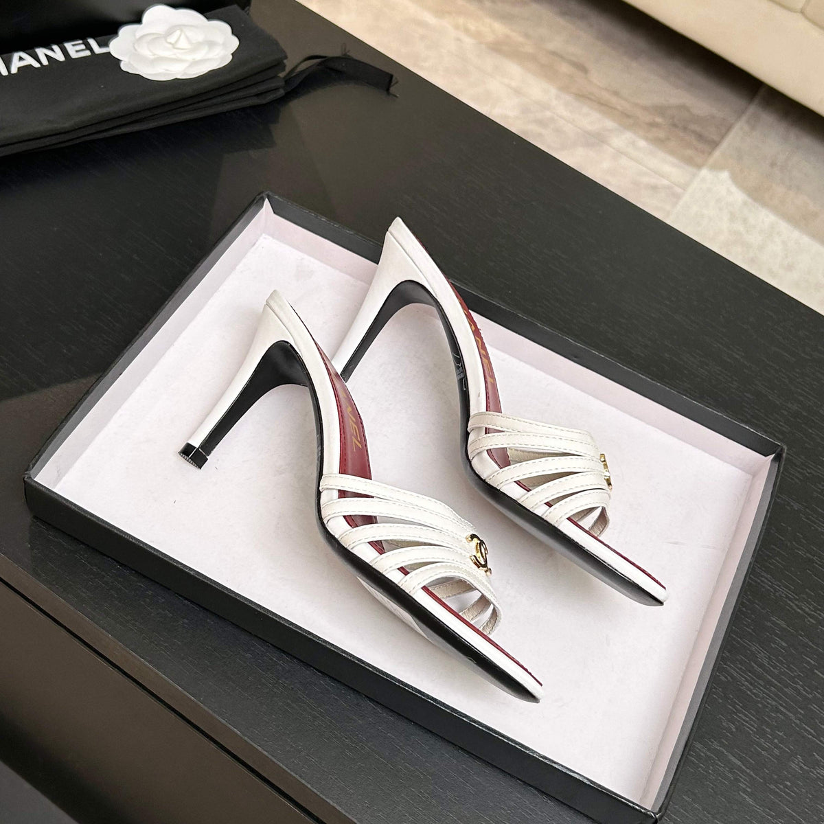 CC Métiers d’art 26s Mules 6cm White Leather 847253