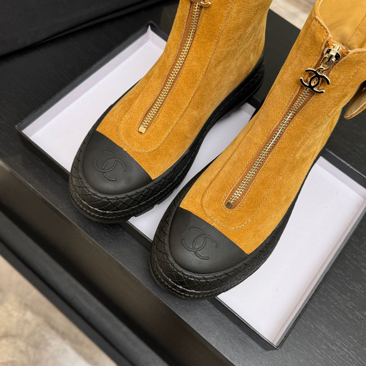 CC 26s Front-Zip Ankle Boots Mustard Suede Leather 106810