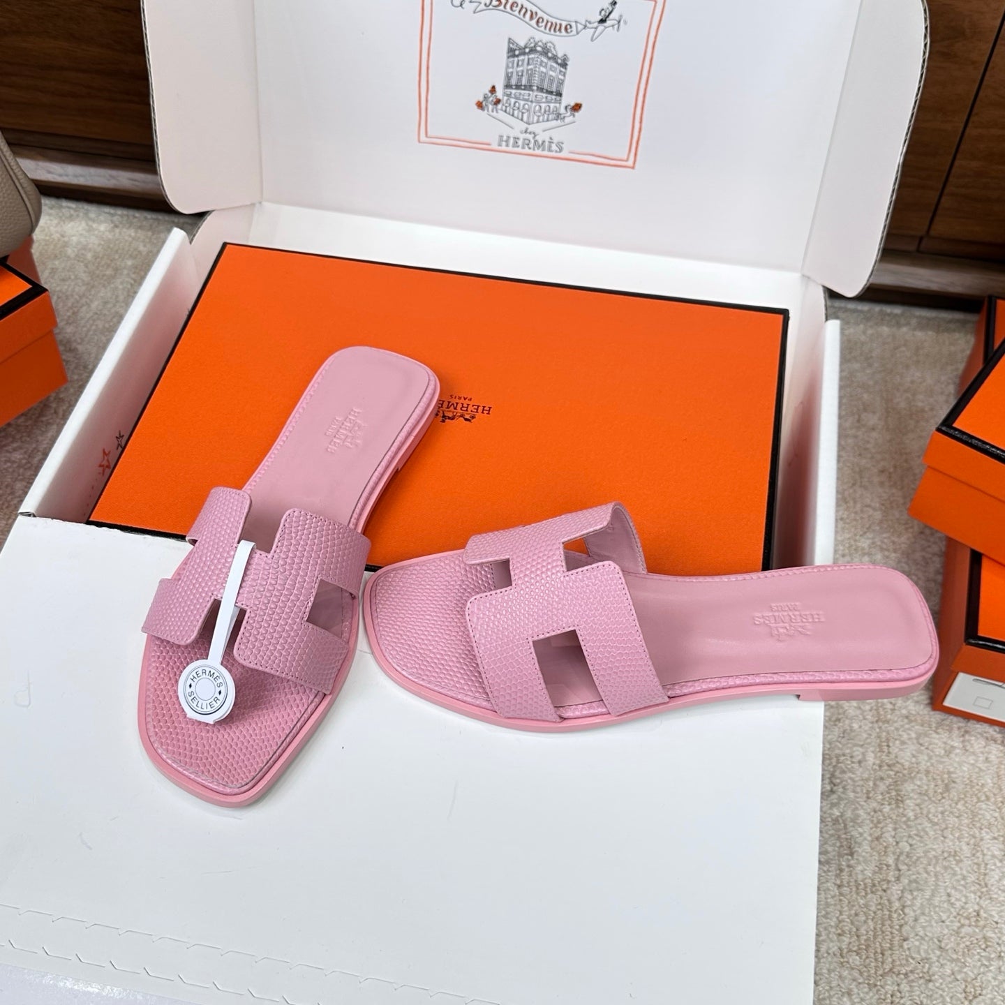 HM Oran Sandal Pink Embossed Lizard Leather 802372