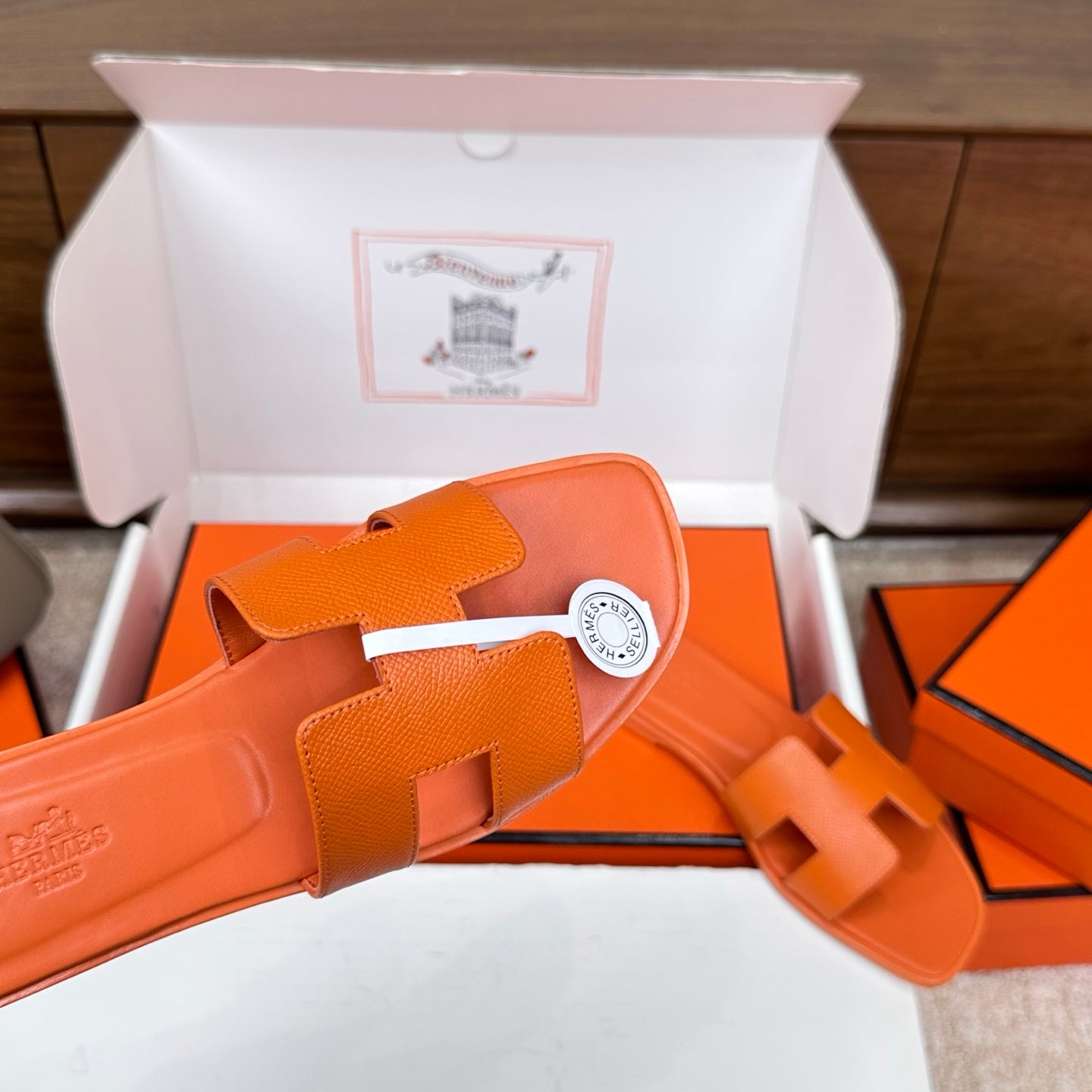 HM Oran Sandal Orange Espom Sheepskin 802478