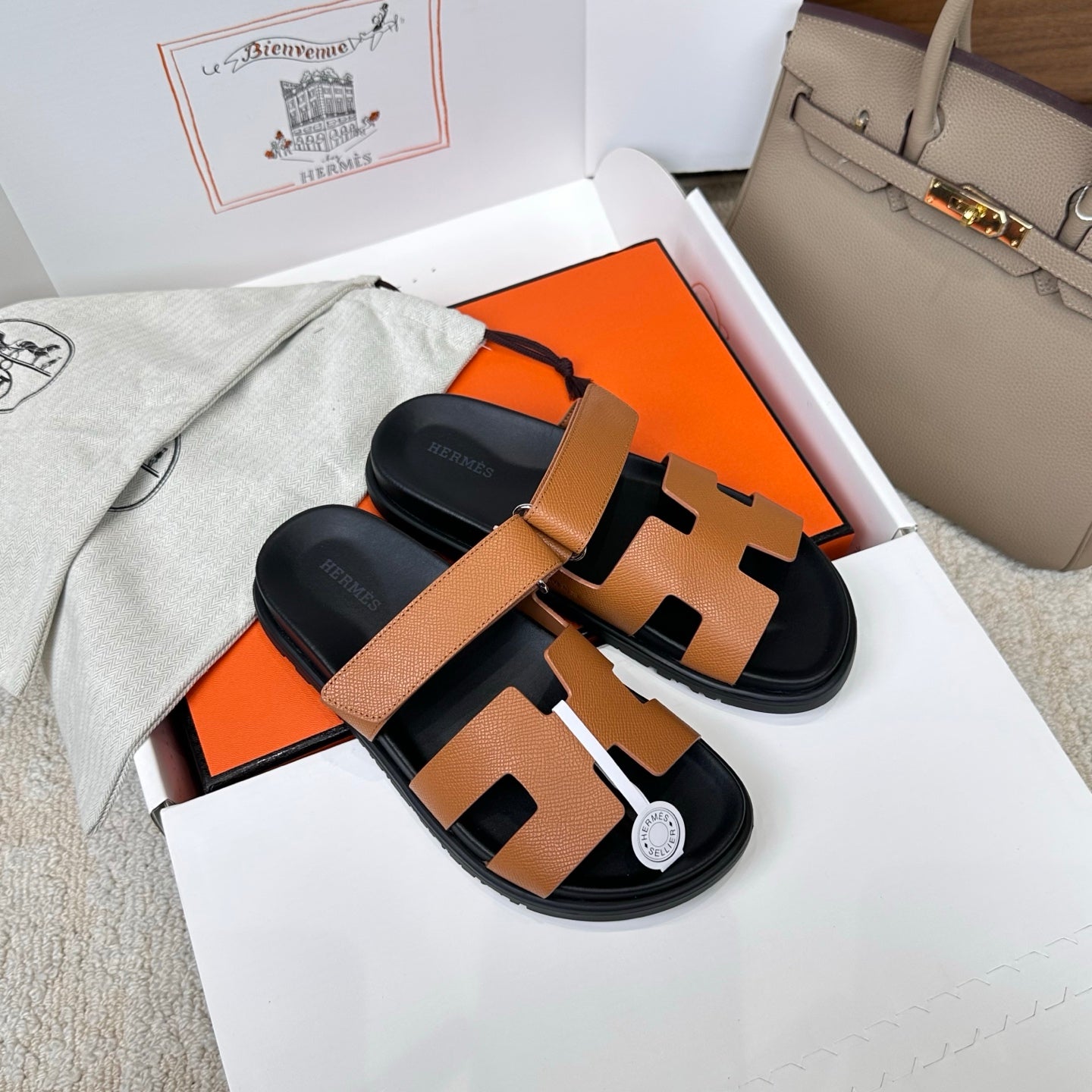 HM Chypre Sandal Black Tan Espom Leather 862386