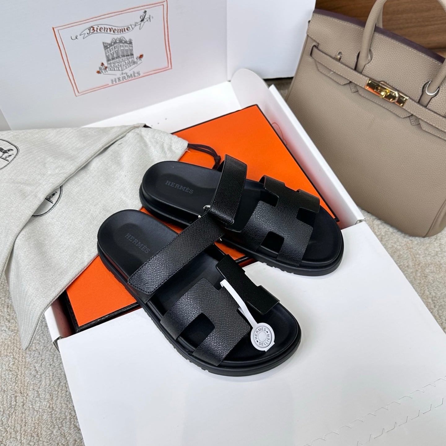 HM Chypre Sandal Black Espom Leather 862387