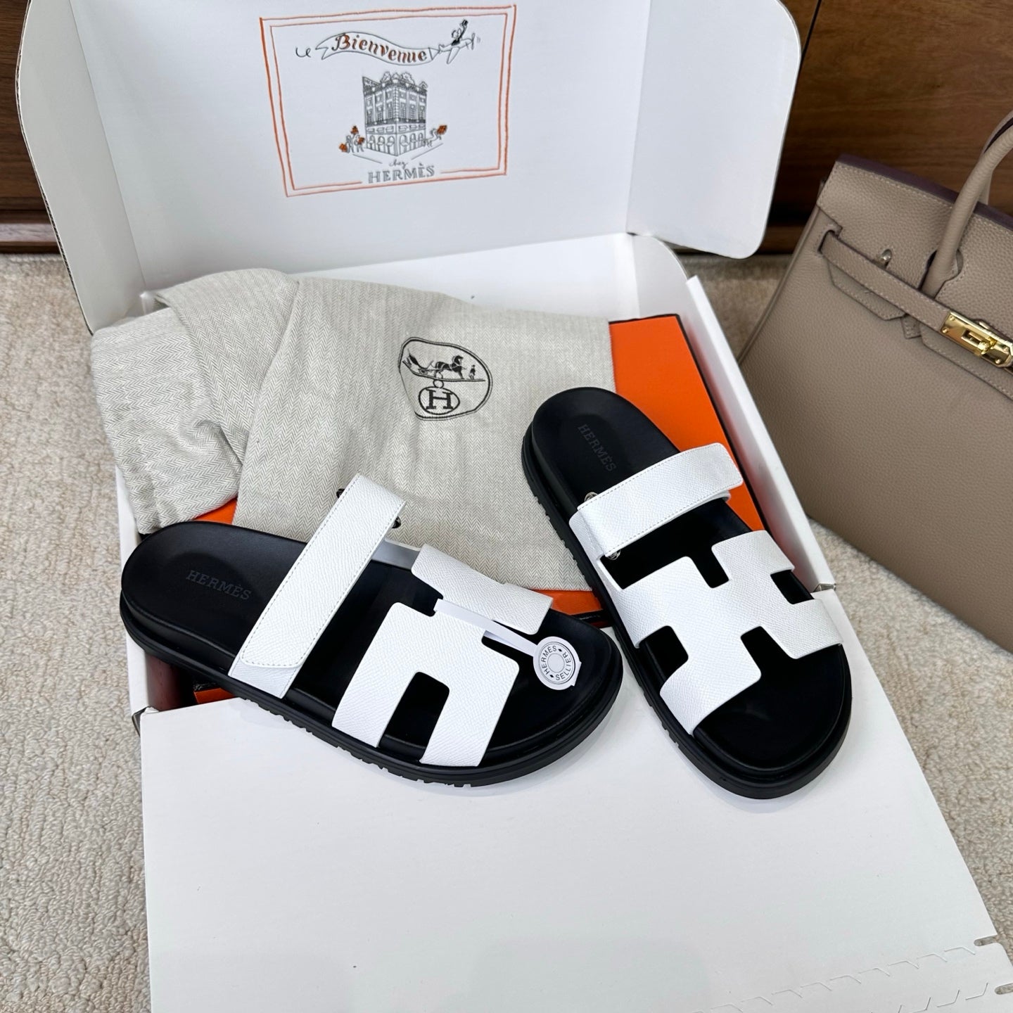 HM Chypre Sandal Black White Espom Leather 862392