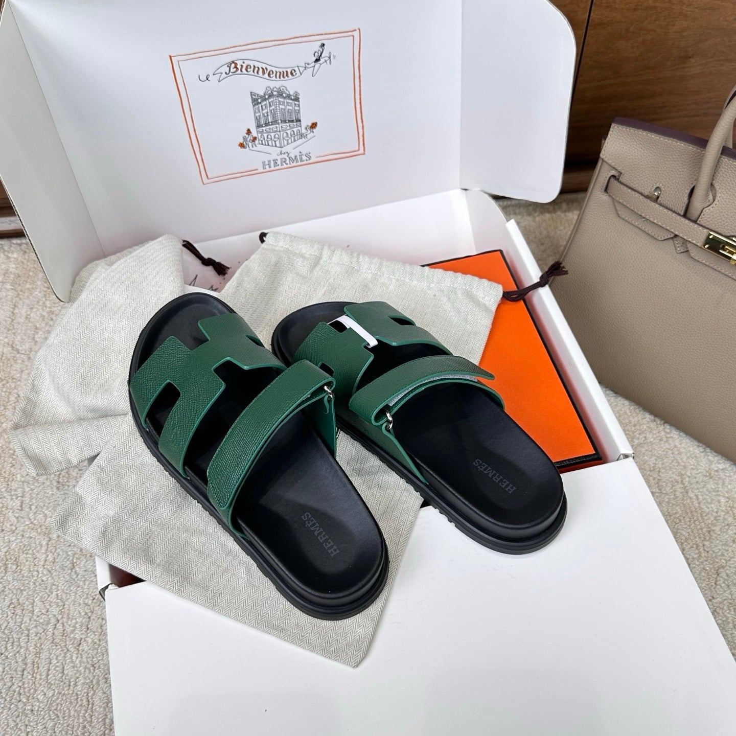 HM Chypre Sandal Black Green Leather 862393