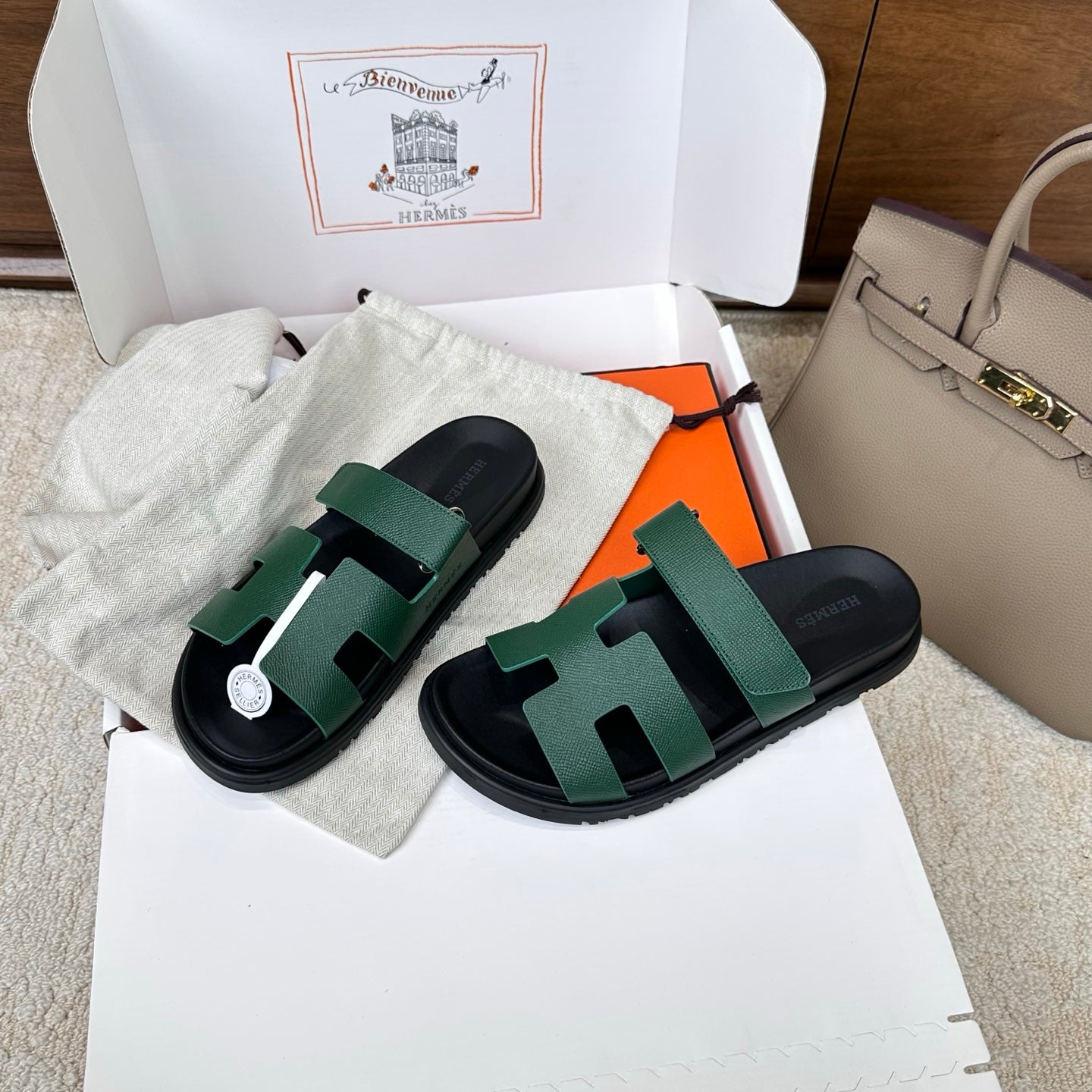 HM Chypre Sandal Black Green Leather 862393