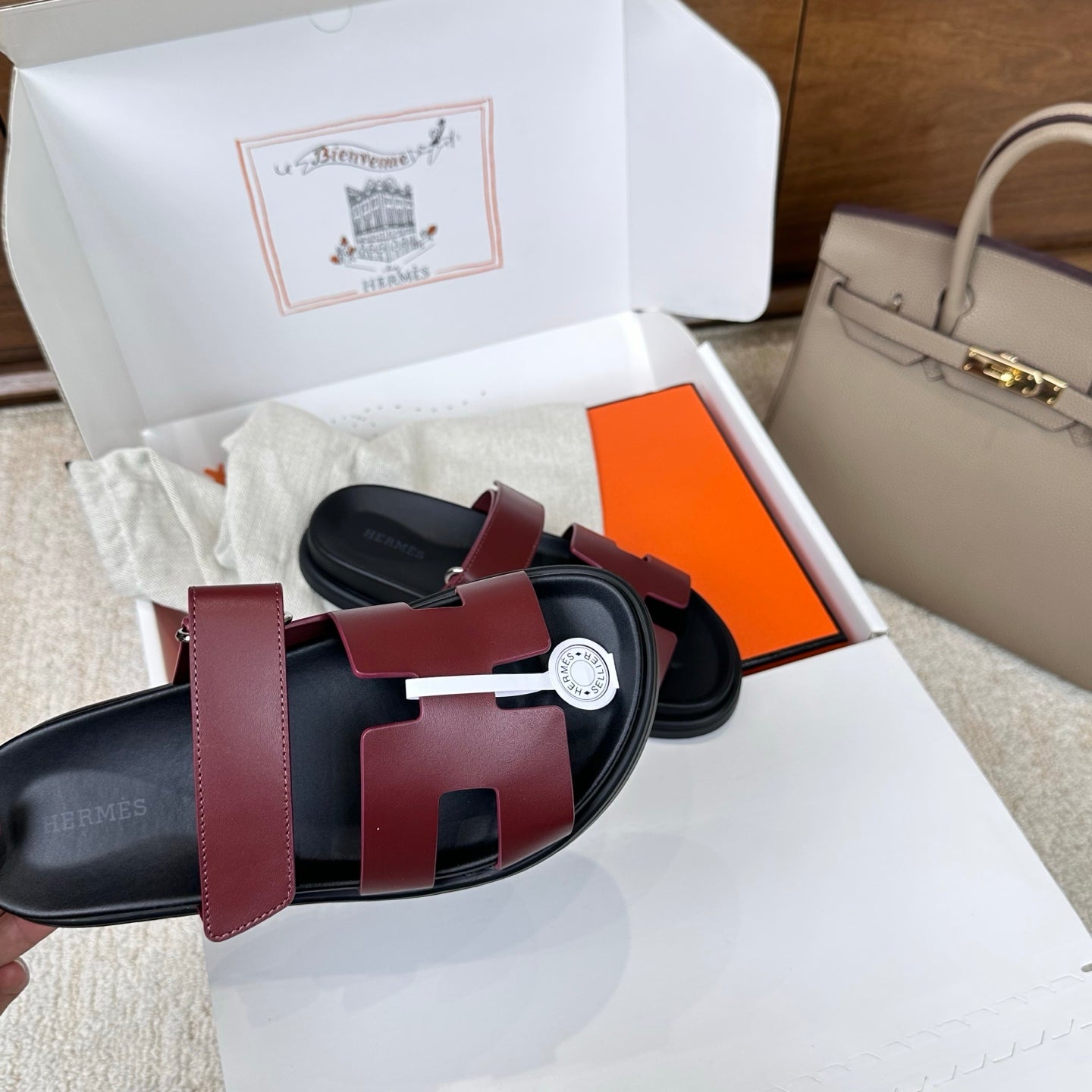 HM Chypre Sandal Black Burgundy Leather 862404