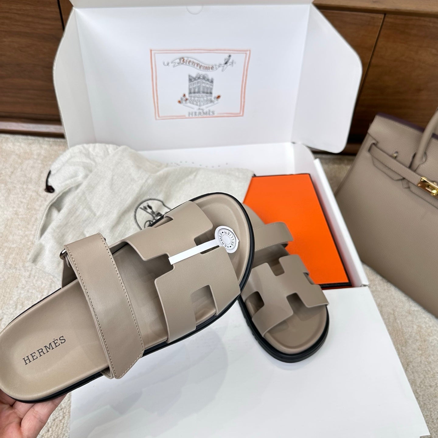 HM Chypre Sandal Khaki Leather 862405