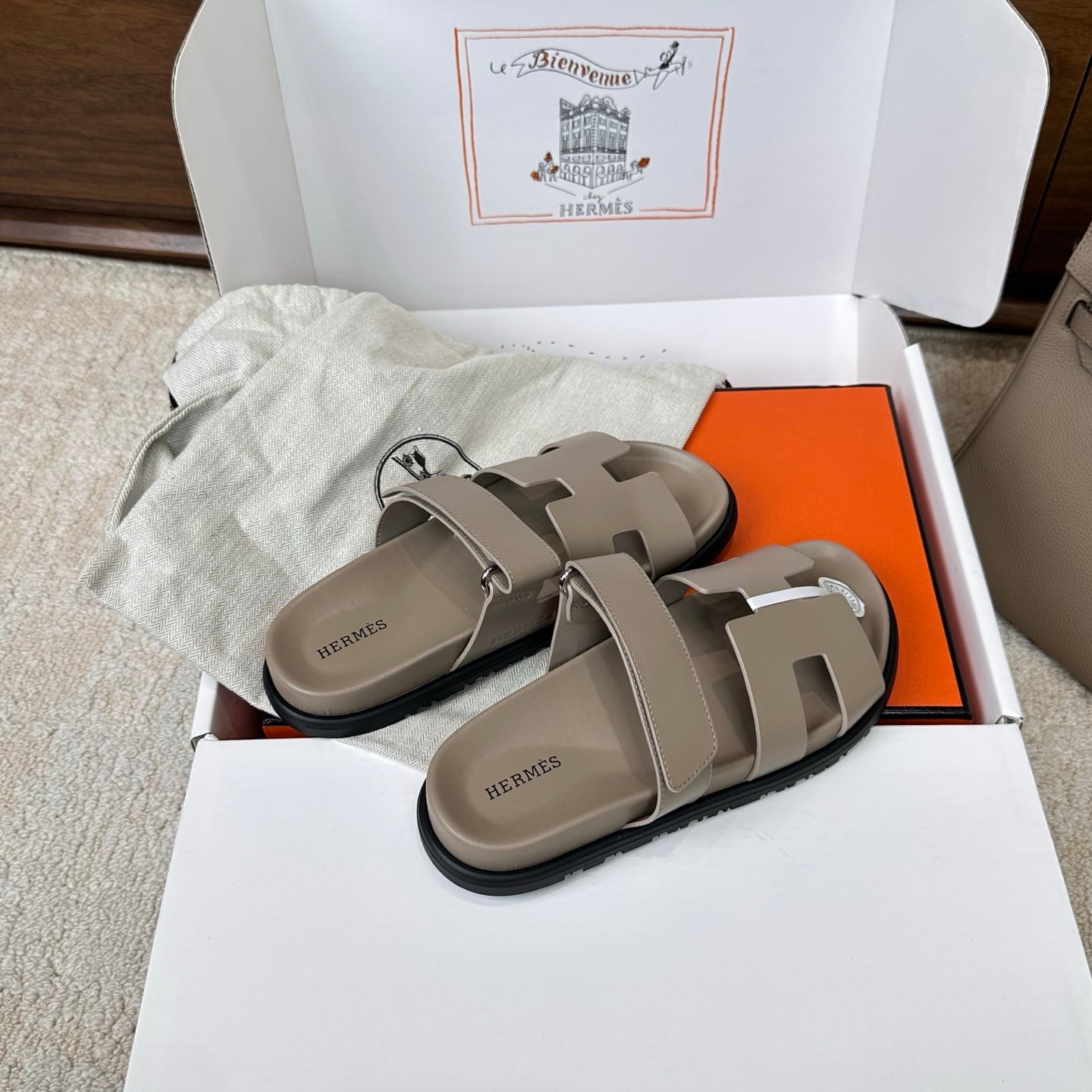 HM Chypre Sandal Khaki Leather 862405