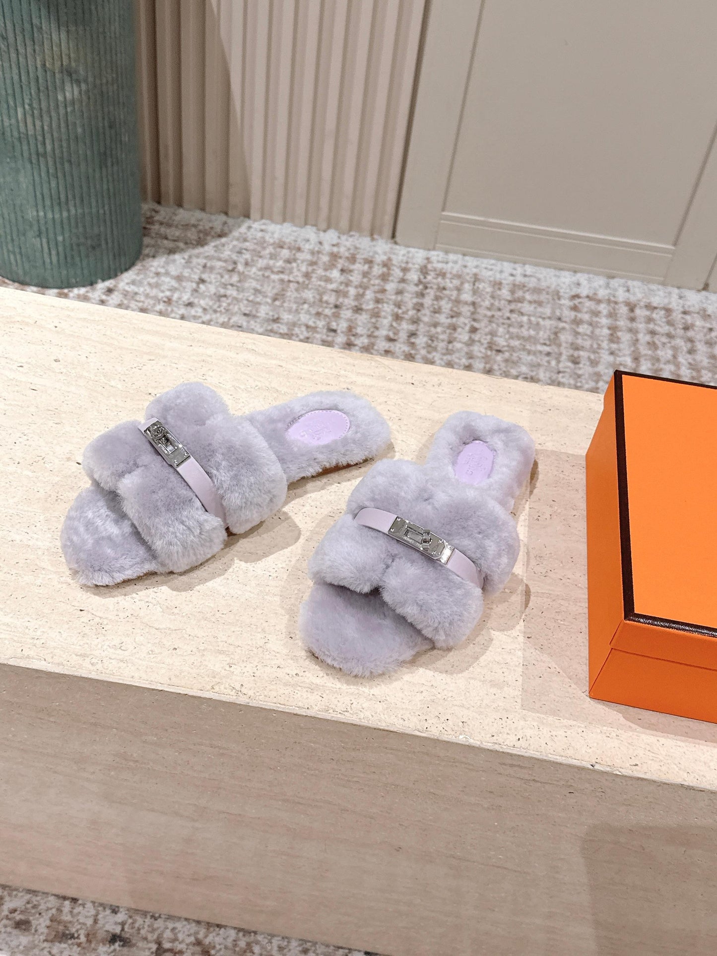 HM Oran Slippers Sliver Buckle Light Purple Wool 583752