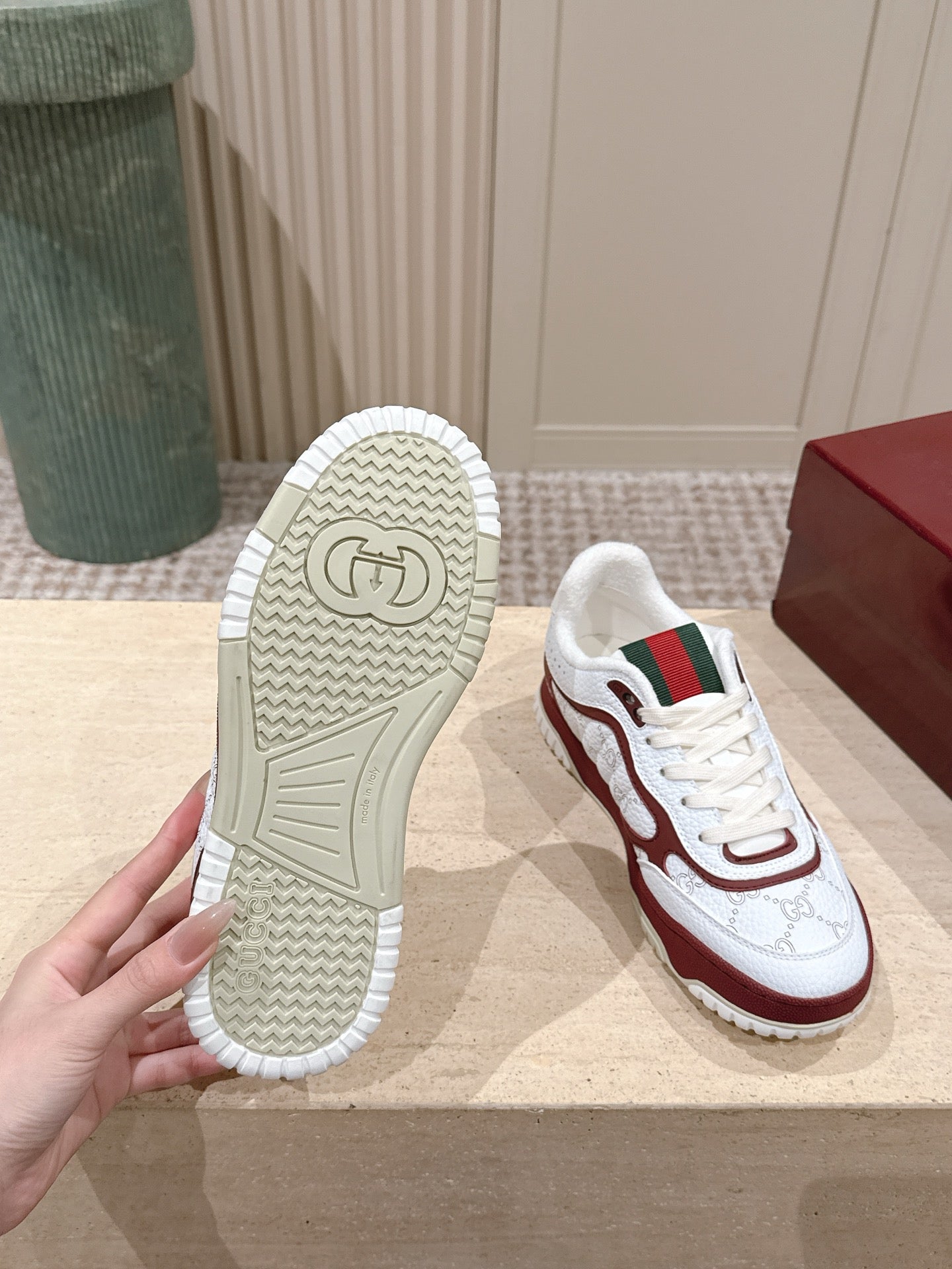 GG 26 Couple Sneakers White Burgundy Cowhide 630706