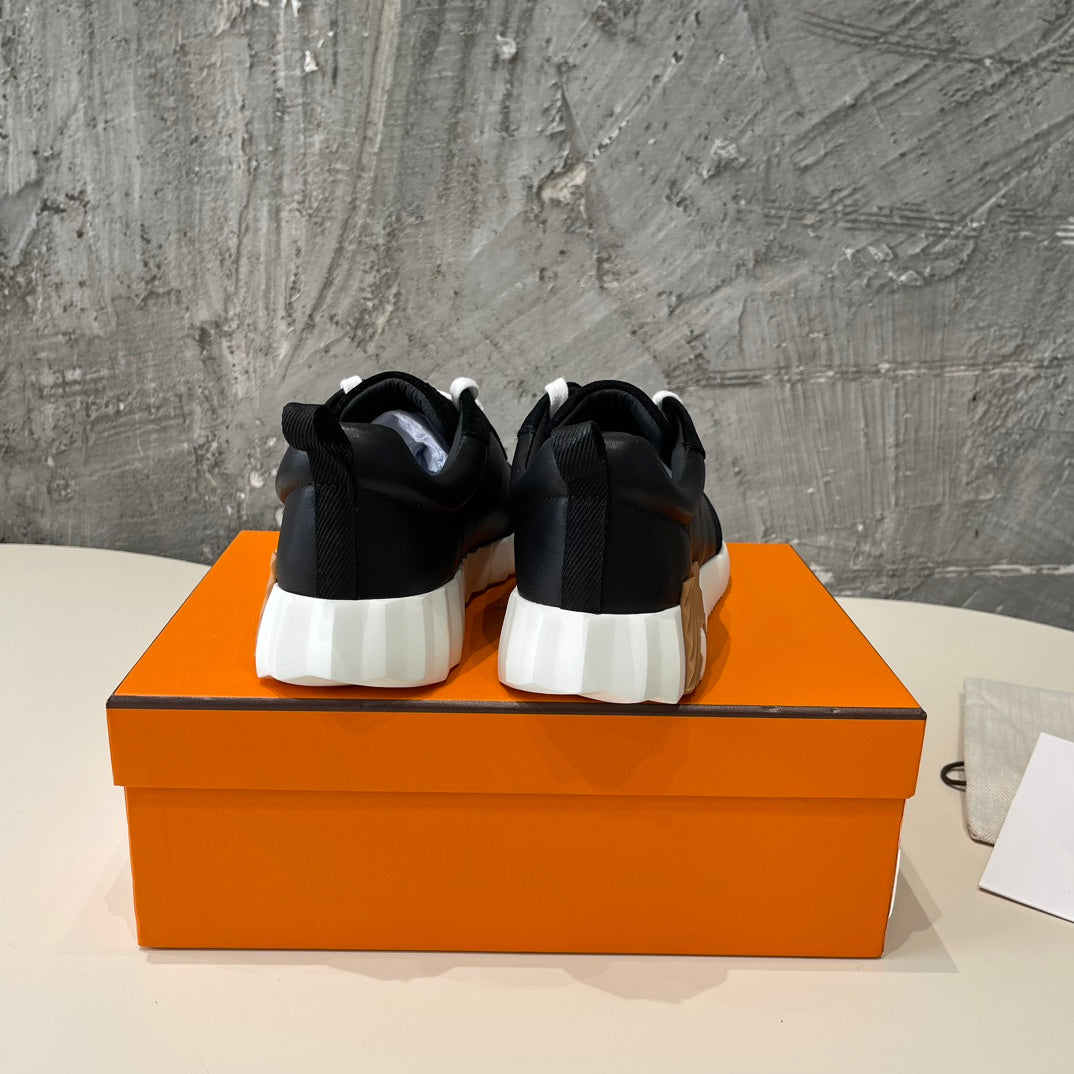 HM Bouncing 35 Sneakers Black Goatskin & Suede Goatskin H Black Light Brown