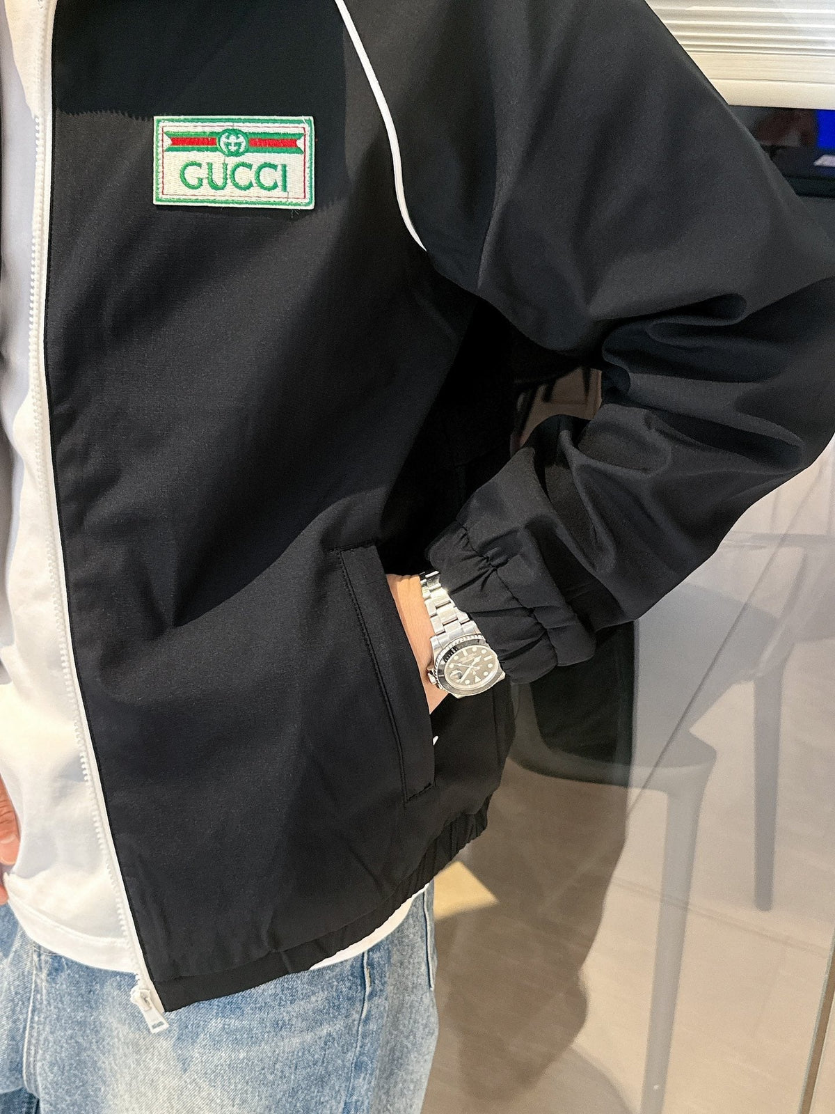 Gucci Men’s Water-Repellent Windbreaker Jacket Black White Nylon Fabric