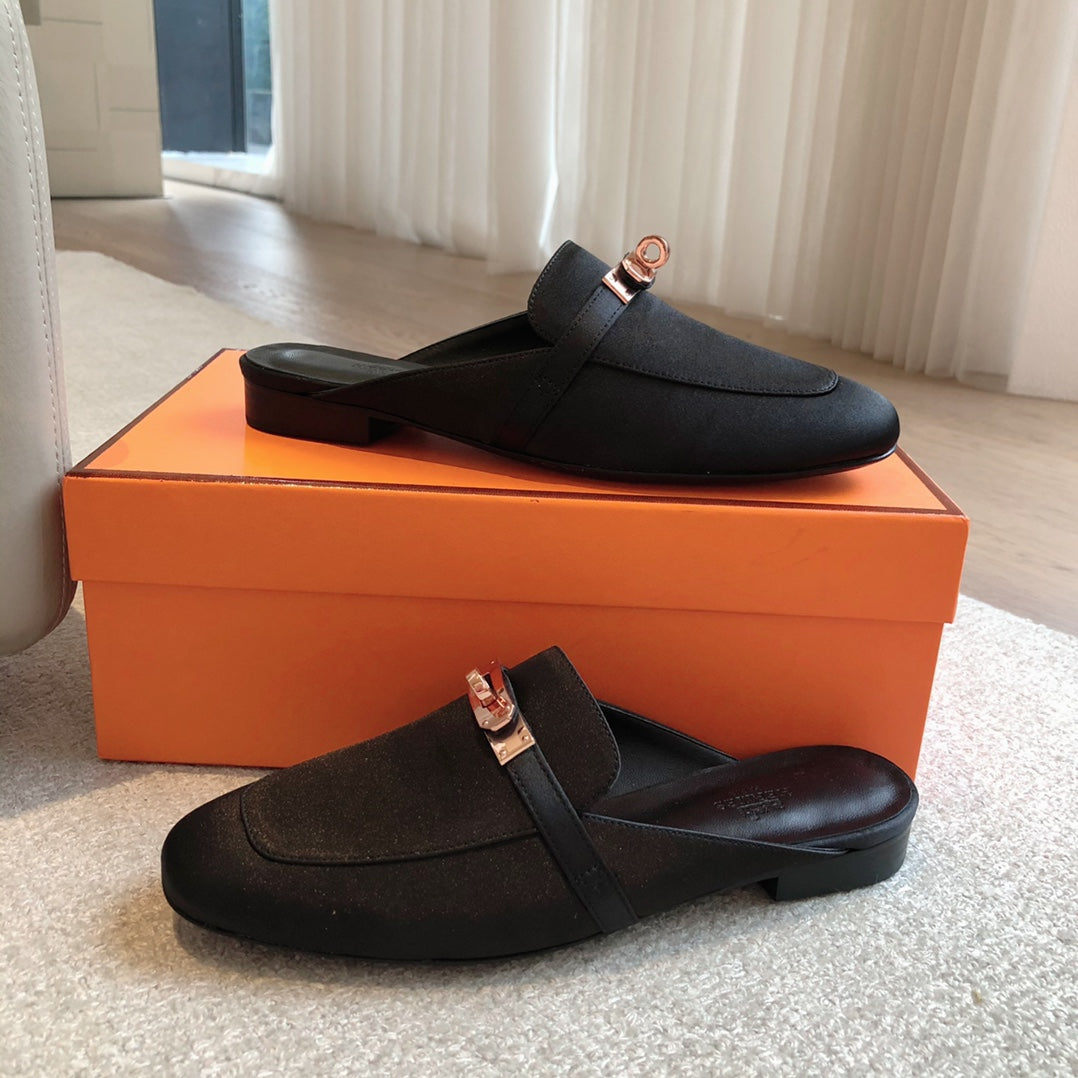 HM OZ Mule Black Suede 756852