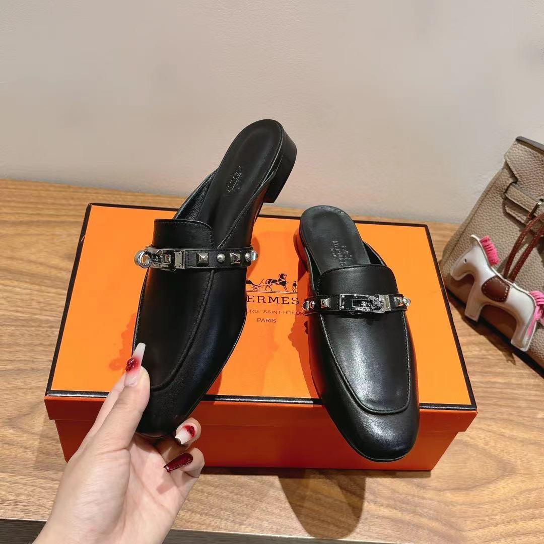 HM OZ Mule 25 Black Calfskin