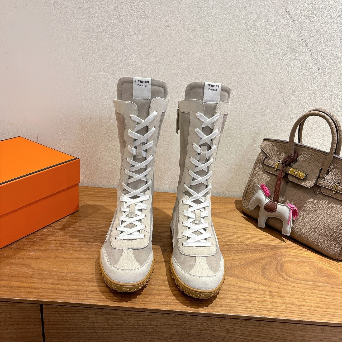 HM Lace Up Sneaker Taupe Calfskin Suede
