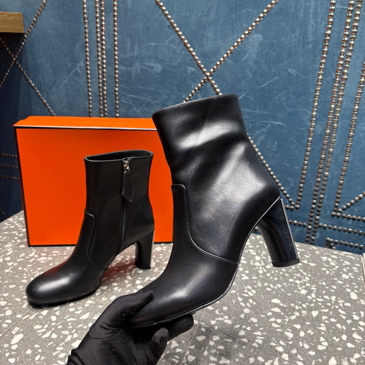 HM Lisa Ankle Boots 80mm Black Cowhide 531563