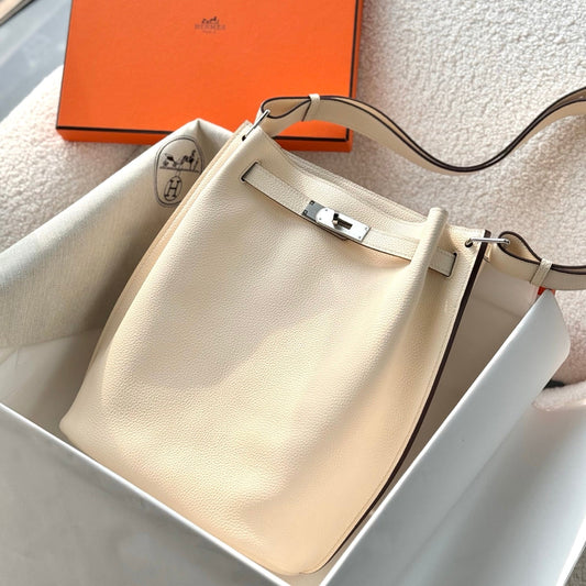 HM So Kelly Shoulder Bag 22cm Ivory Cowhide 284526