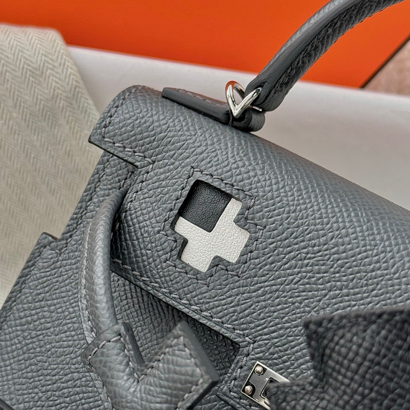 HM Kelly Doll Bag 18cm Fog Gray Epsom Leather 284592