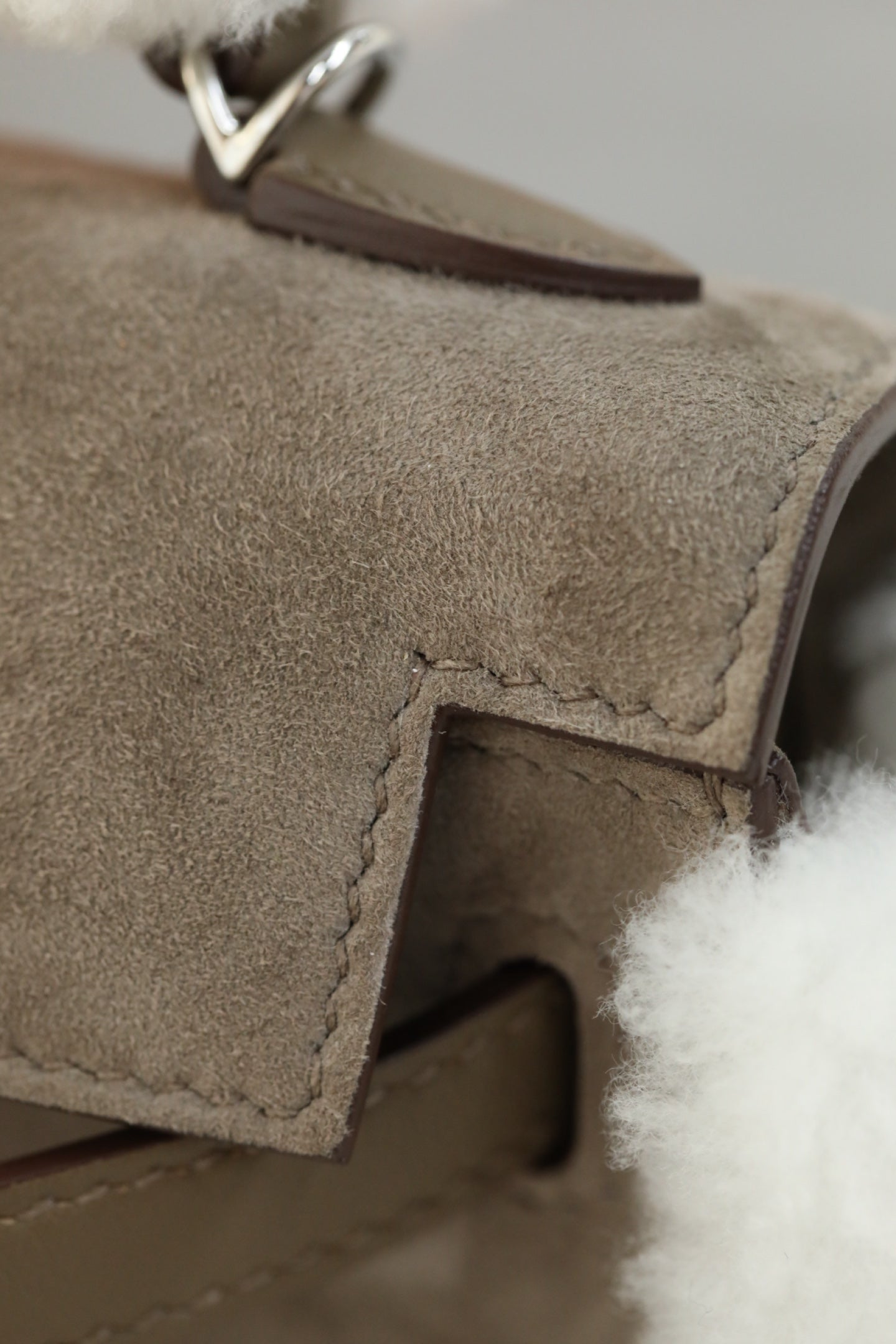 HM Teddy Kelly Bag 20cm Taupe Suede Shearing 284469
