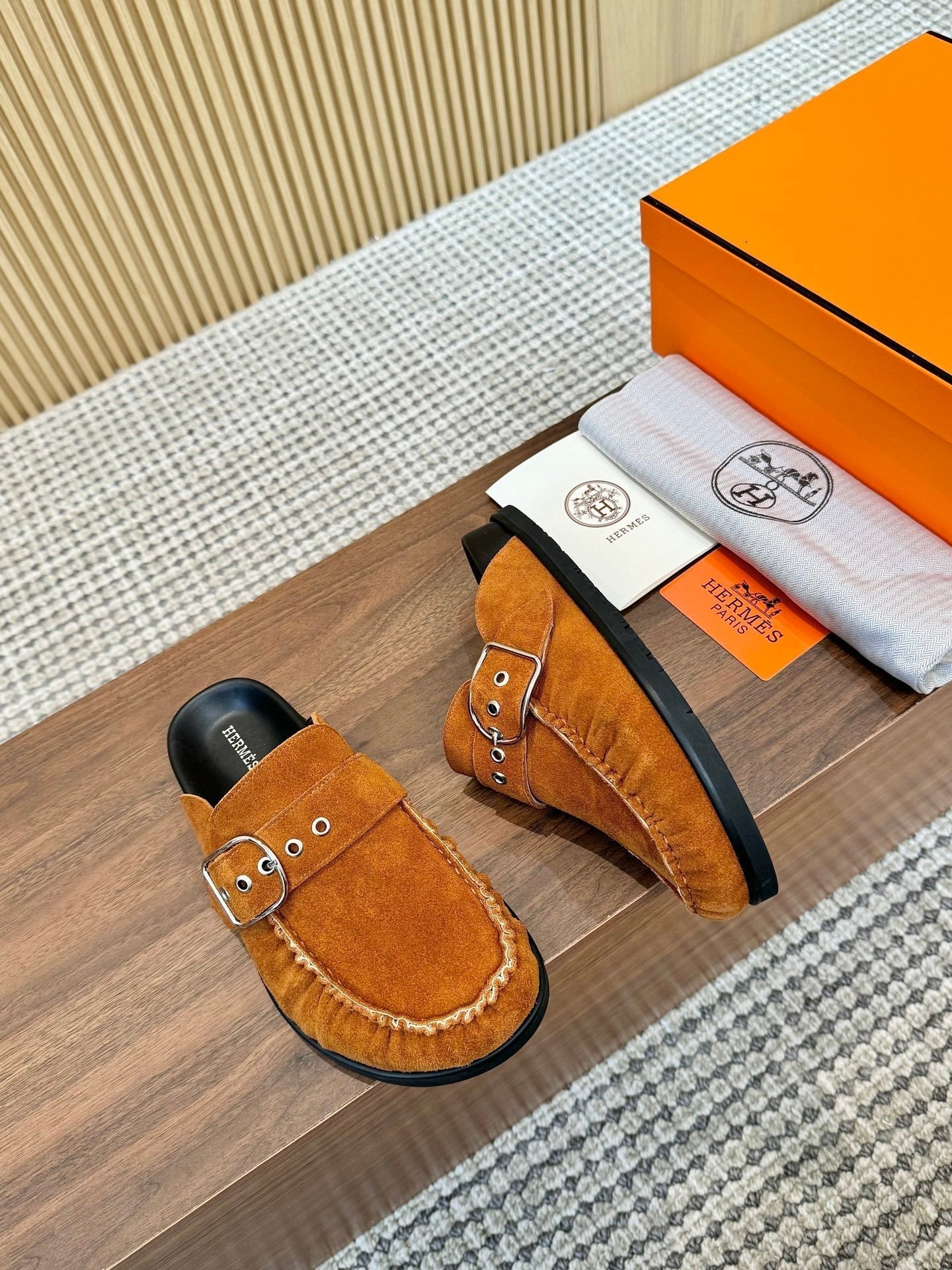 HM 2025 Key Mule Brown Orange Suede 294346